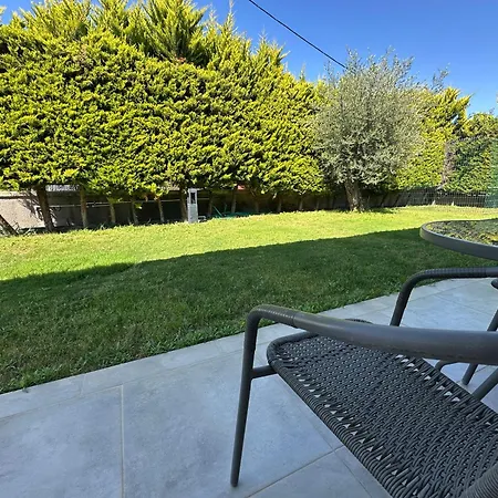 Bed & Breakfast Mavi Yengec Butik Çeşme