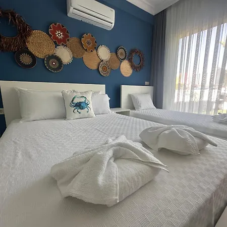 Mavi Yengec Butik * Cesme