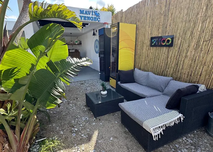 Mavi Yengec Butik 3* Çeşme